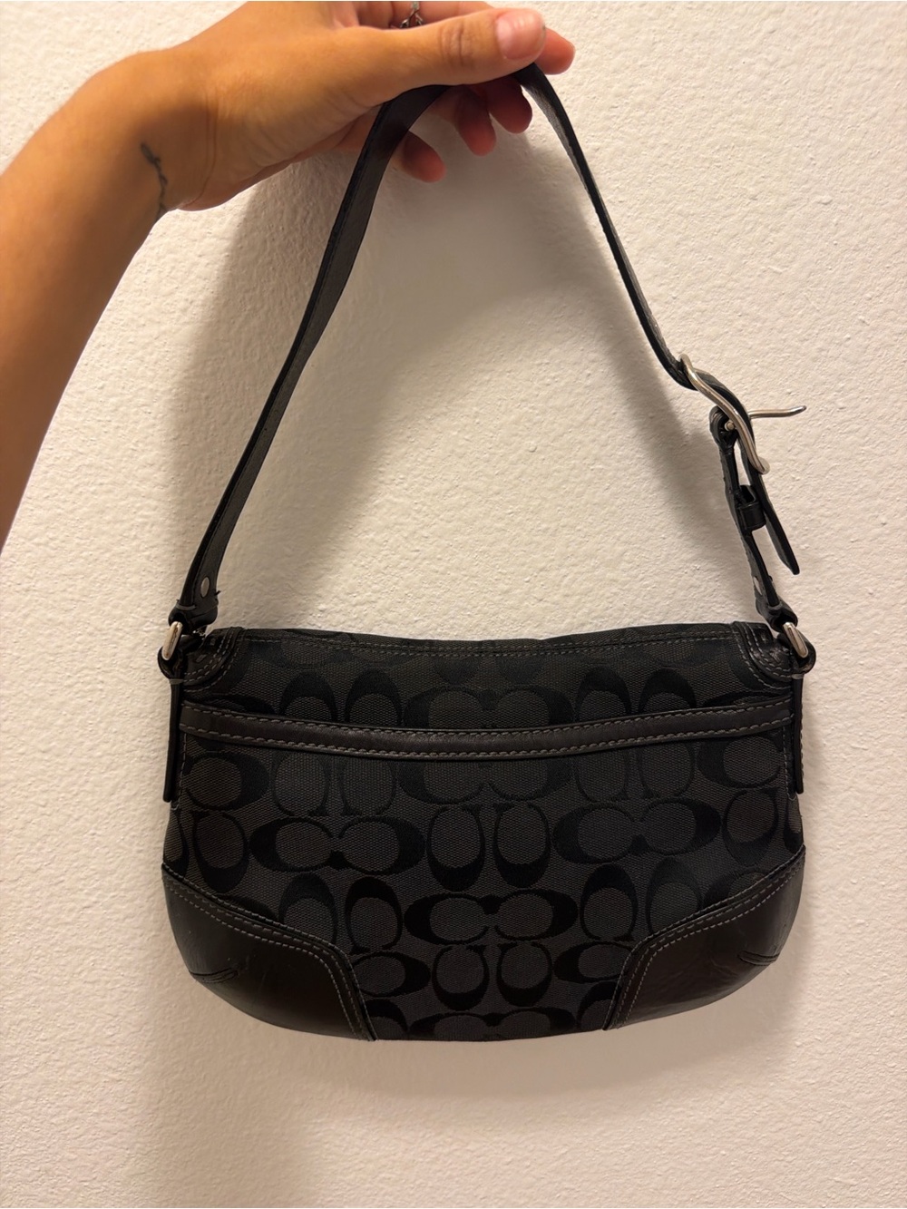 Coach Black Signature Canvas Shoulder Bag with Leather Trim - Picture 3 of 6